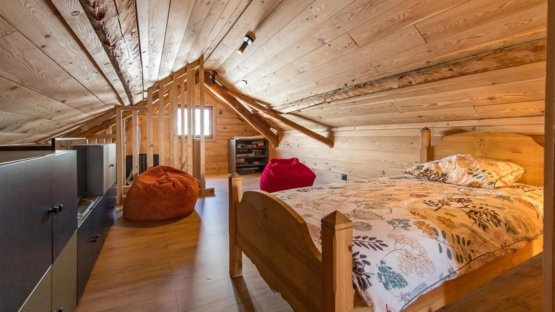 Chalet Albiez-Montrond, 5 pièces, 8 personnes - FR-1-618-18 Francia